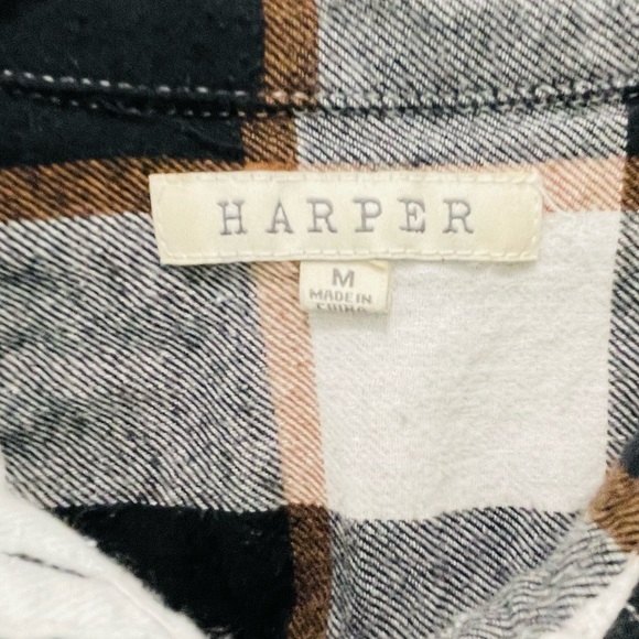 Harper Size medium Buffalo Plaid Button Up Tie Front Chest Pocket Flannel Shirt - Picture 5 of 8